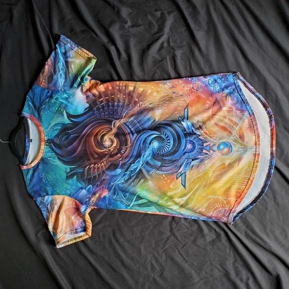 Graphic Long T-Shirt by Ian Hubbard - Picture 3 of 5